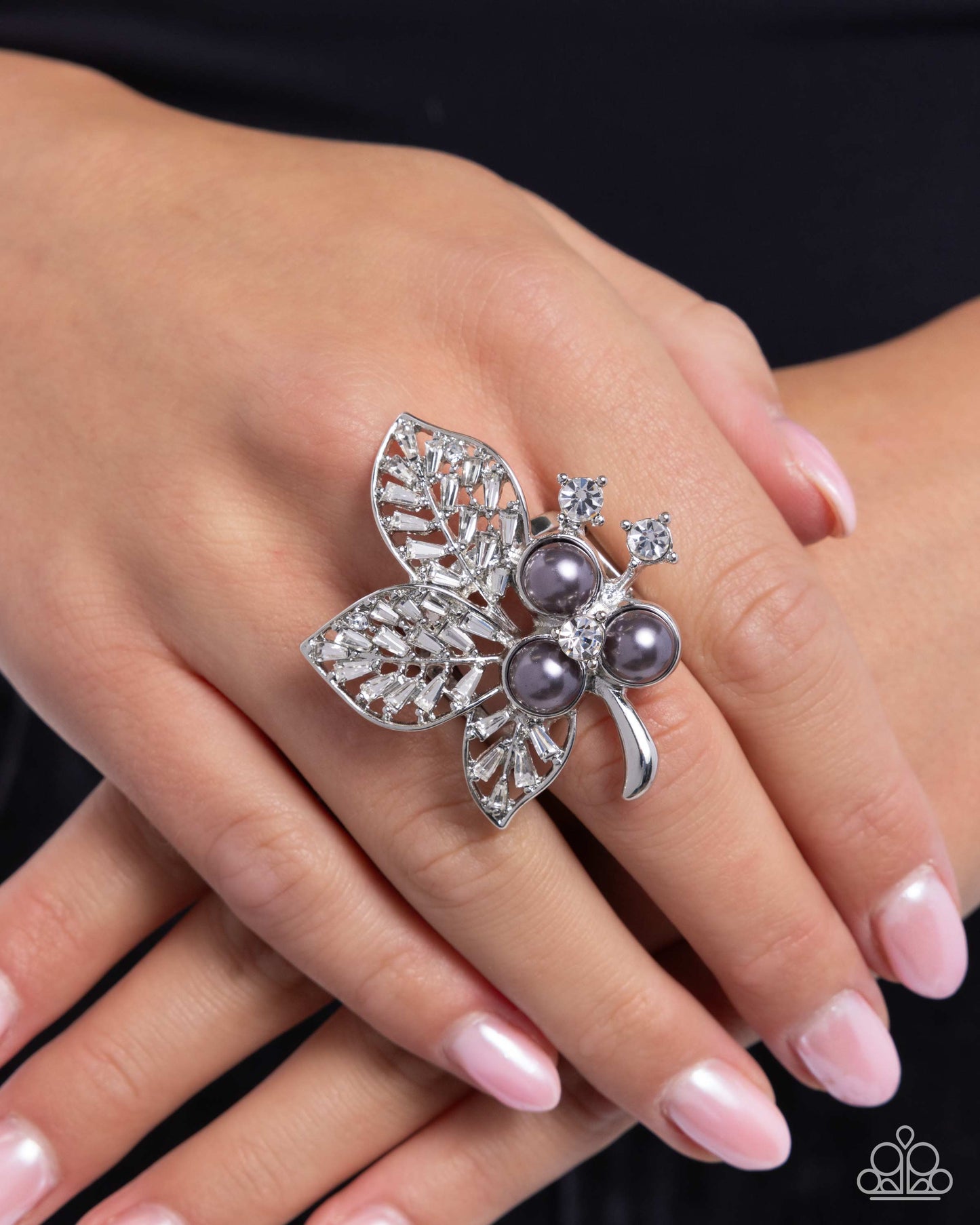 Luminescent Leaves - Silver Ring