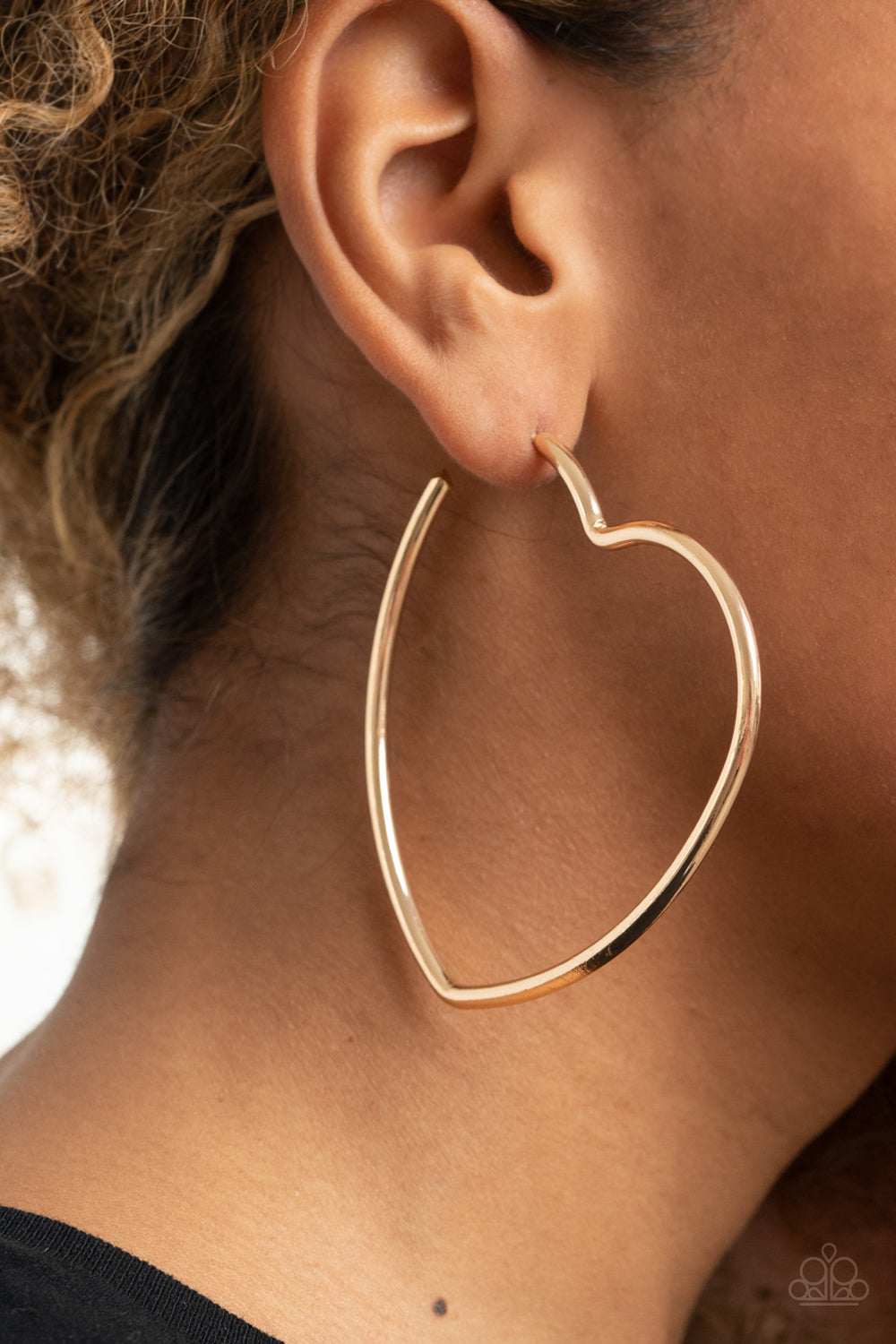 Heartbreaker Hustle - Gold Earrings