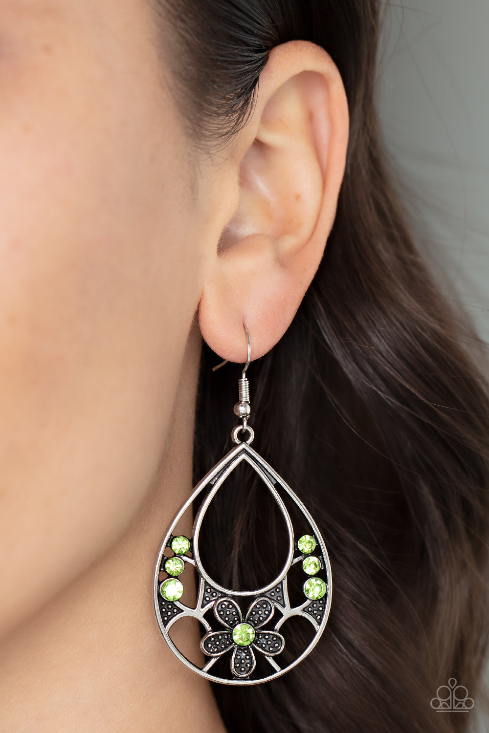 Meadow Marvel - Green Earrings