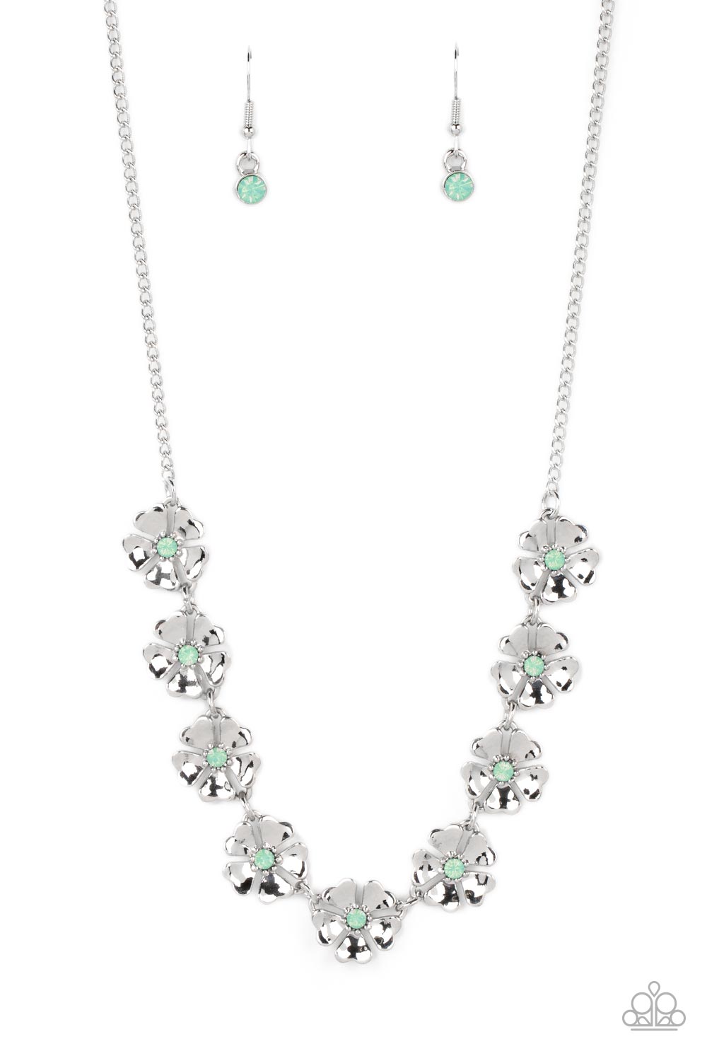 Petunia Palace - Green Necklace