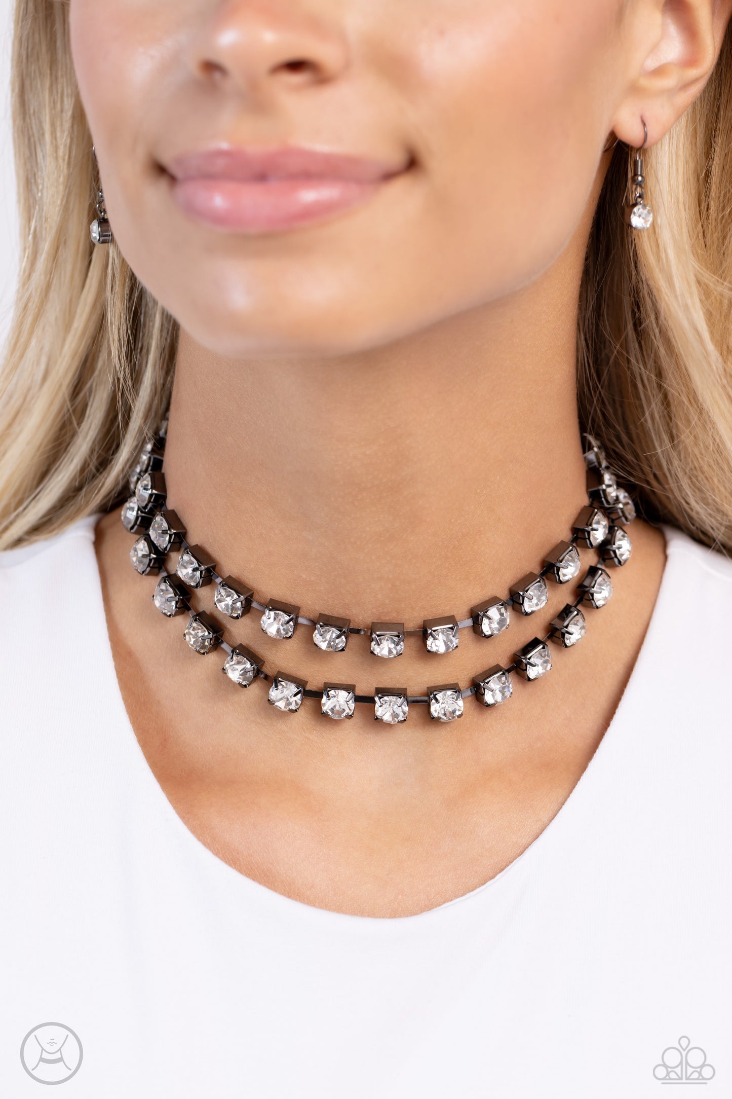 Glistening Gallery - Black Choker Necklace